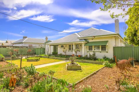 Property photo of 405 Harfleur Street Deniliquin NSW 2710