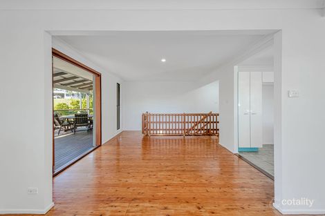 Property photo of 11 Boxthorne Place Aroona QLD 4551