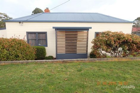 Property photo of 30 Ironcliffe Road Penguin TAS 7316