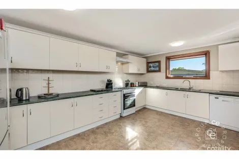 Property photo of 55 Nicolle Drive Morphett Vale SA 5162