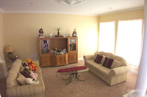 Property photo of 6 Bimbadeen Street Burnside VIC 3023