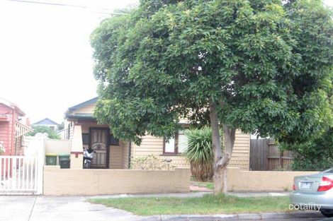 190 Rossmoyne St, Thornbury, VIC 3071
