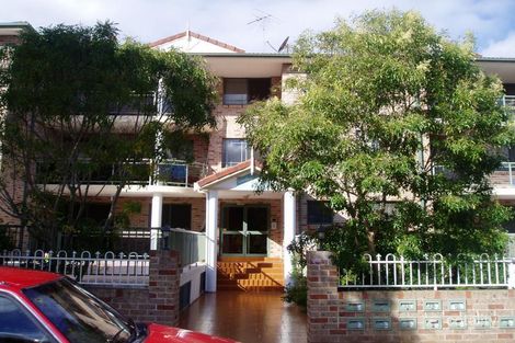 9 Cairds Ave, Bankstown, NSW 2200