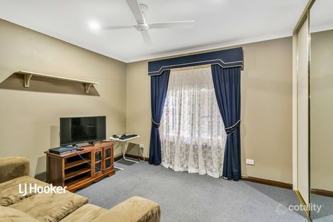 Property photo of 40 Lovelock Road Parafield Gardens SA 5107