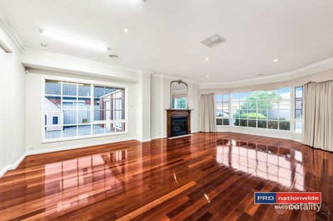 Property photo of 10 Lake Eyre Place Caroline Springs VIC 3023