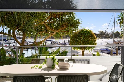 2108/2 Ephraim Island Pde, Paradise Point, QLD 4216