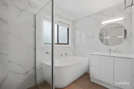 Property photo of 14 Coolidge Court Stretton QLD 4116