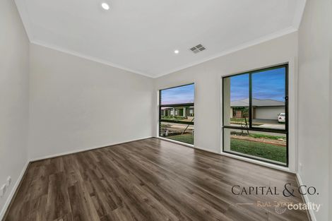 Property photo of 29 Durant Circuit Kalkallo VIC 3064