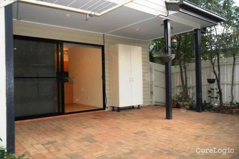 Property photo of 2/49 Paragon Street Yeronga QLD 4104