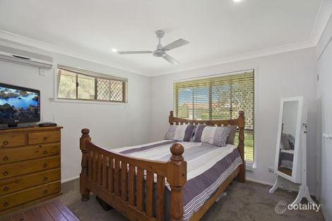 Property photo of 18 Cassia Crescent Banora Point NSW 2486