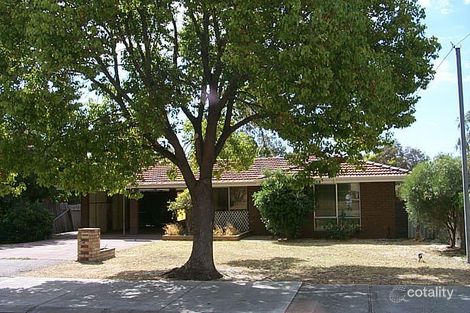Property photo of 3 Grasmere Place Kelmscott WA 6111