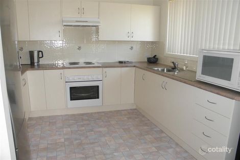 Property photo of 2/28 William Street Cessnock NSW 2325