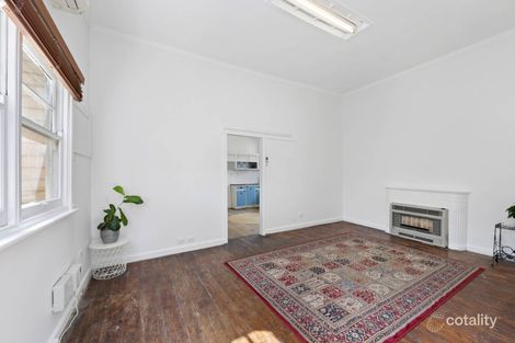 Property photo of 3 Pentland Parade Seddon VIC 3011