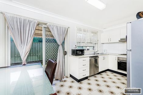 Property photo of 15/6-8 Second Avenue Macquarie Fields NSW 2564
