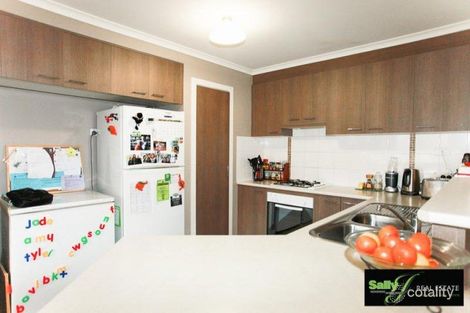 Property photo of 13 Stoll Street Warragul VIC 3820