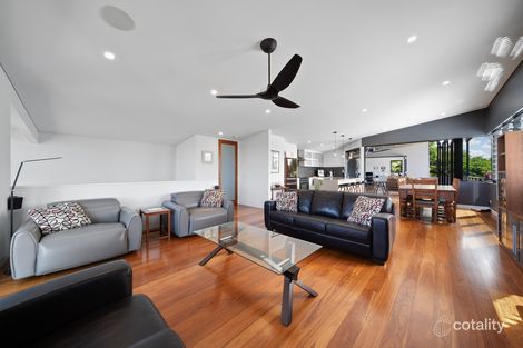 Property photo of 91 Pear Street Greenslopes QLD 4120