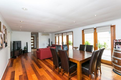 Property photo of 15 Boollwarroo Parade Shellharbour NSW 2529
