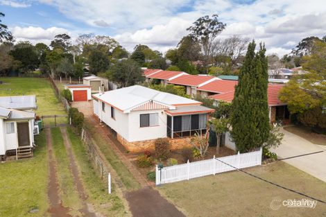 Property photo of 16 McIntyre Street Centenary Heights QLD 4350