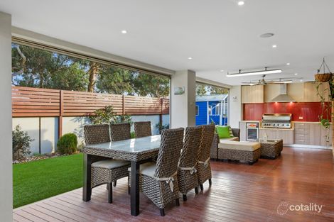 Property photo of 4 Sweet Gum Place Sandhurst VIC 3977