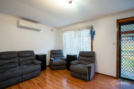 Property photo of 26 Waratah Crescent West Albury NSW 2640