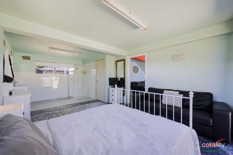 Property photo of 82 Leighton Road Halls Head WA 6210