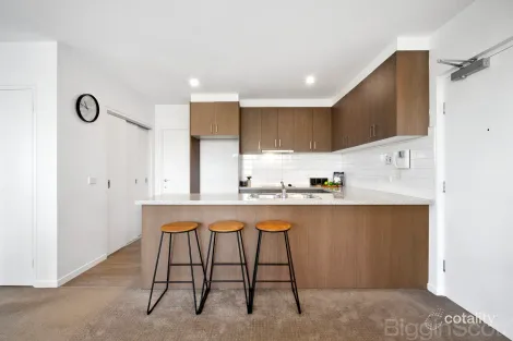 Property photo of 2/2A Rusden Street Elsternwick VIC 3185