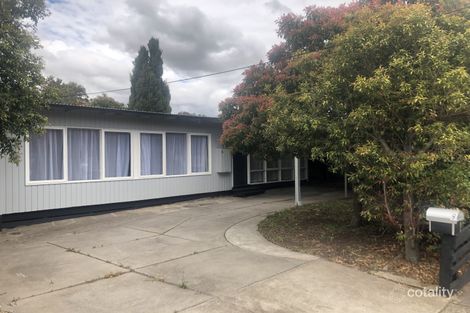 9 Lawson St, Sunbury, VIC 3429