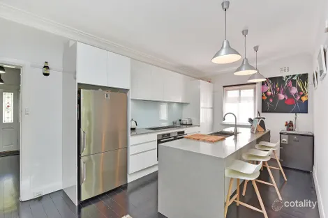 5 Bell St, Hornsby, NSW 2077