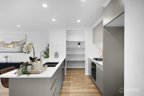Property photo of 8 Awaken Walk Wyndham Vale VIC 3024