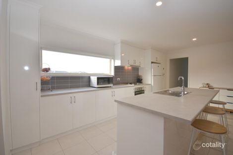 Property photo of 18B Angus Close Delacombe VIC 3356