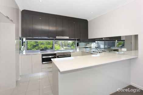 Property photo of 16/5036 Emerald Island Drive Carrara QLD 4211