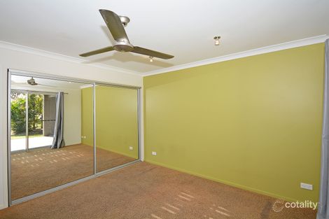 Property photo of 9 Queensbury Grove Urraween QLD 4655