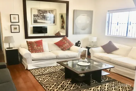 Property photo of 56 Denham Street Bondi NSW 2026