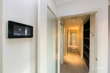 Property photo of 10 Blackburn Close Wodonga VIC 3690