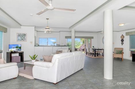 Property photo of 36 Koppen Terrace Mooroobool QLD 4870