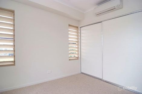 Property photo of 3/111-113 Martyn Street Parramatta Park QLD 4870