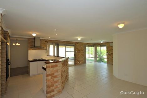 Property photo of 8 Dundee Close Warnbro WA 6169