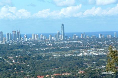 15 Chevron Rise, Highland Park, QLD 4211