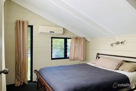 Property photo of 4 Larapinta Court Rainbow Beach QLD 4581