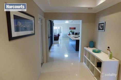 Property photo of 8 Leschenault Loop Banksia Grove WA 6031