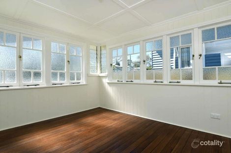 Property photo of 18 Lochel Street Mount Lofty QLD 4350