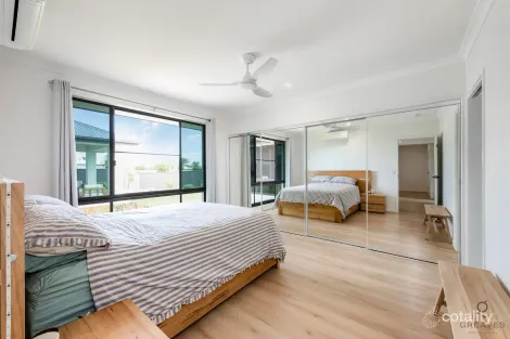 Property photo of 86 Chantilly Street Bargara QLD 4670