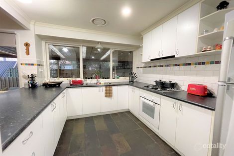 Property photo of 6 Second Avenue Craigieburn VIC 3064