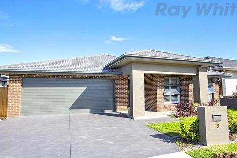 148 Southern Cross Ave, Middleton Grange, NSW 2171