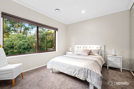 Property photo of 27 Vista Court Somerville VIC 3912