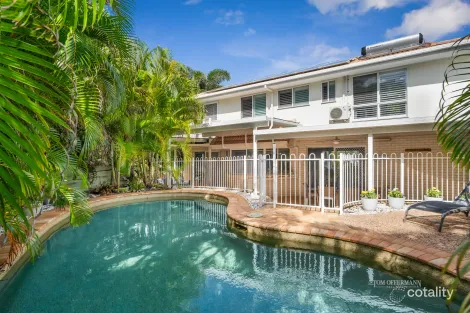 Property photo of 4 Driftwood Drive Castaways Beach QLD 4567