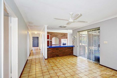 Property photo of 103 Grovelands Drive Camillo WA 6111