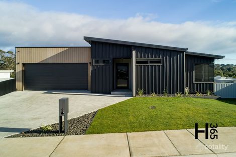 Property photo of 9 Tatiana Close Devonport TAS 7310