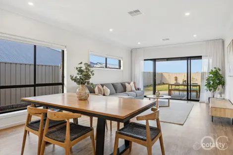 Property photo of 13 Dornoch Court Mount Barker SA 5251