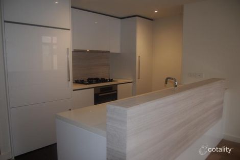 Property photo of 2/18 Wendouree Parade Lake Wendouree VIC 3350